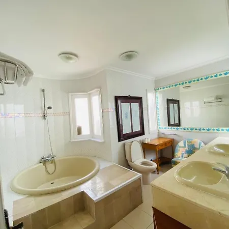 Mision Costa Szálloda 4*